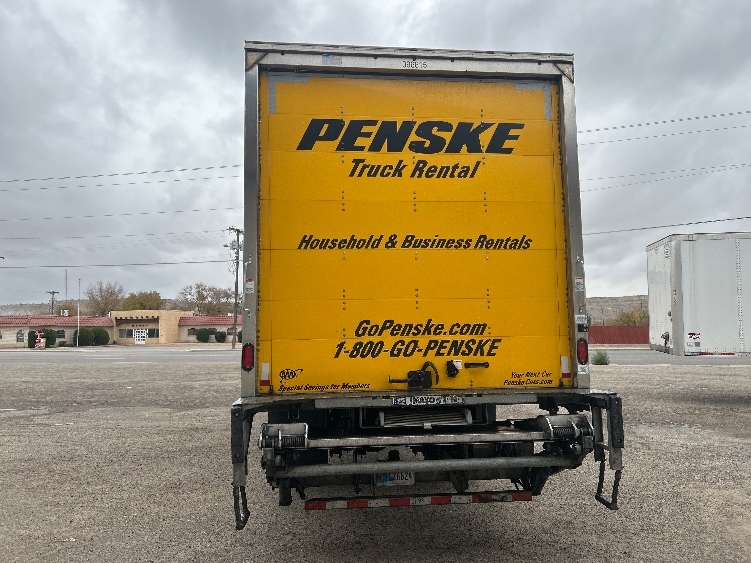 2022 Freightliner M2 106 in El Paso, TX — photo 7