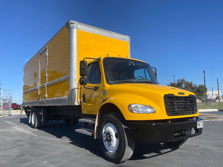 2022 Freightliner M2 106