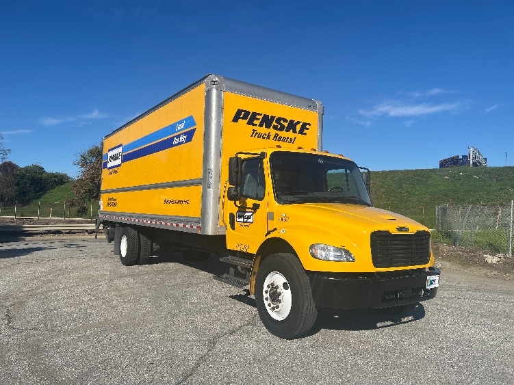2022 Freightliner M2 106