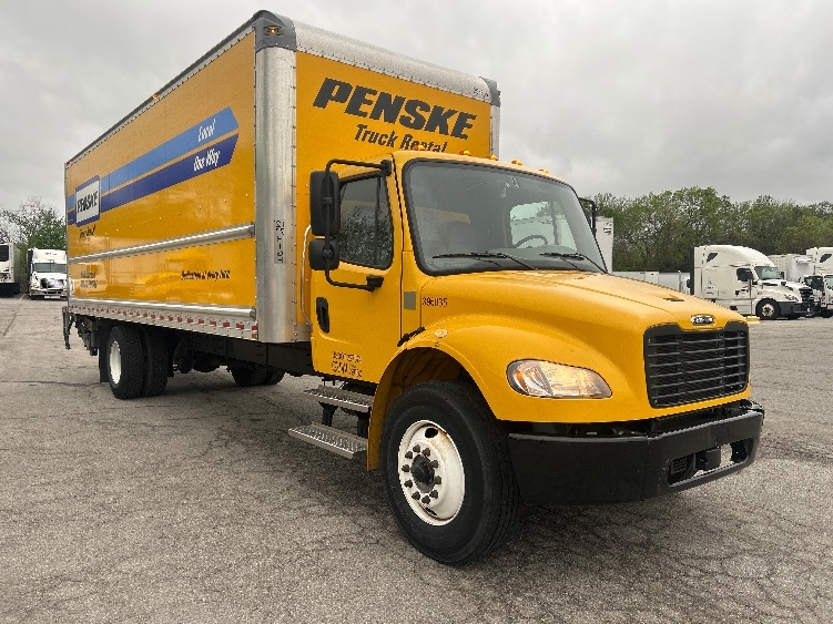 2022 Freightliner M2 106