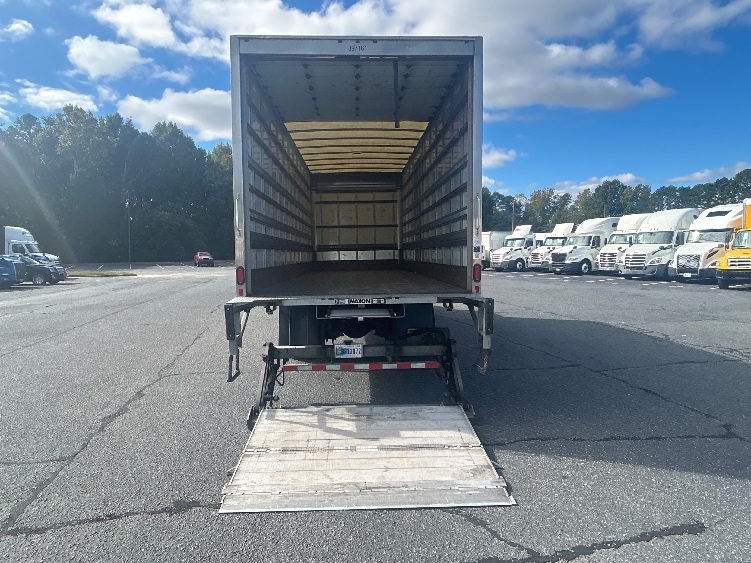2022 Freightliner M2 106 in Charlotte, NC — photo 9
