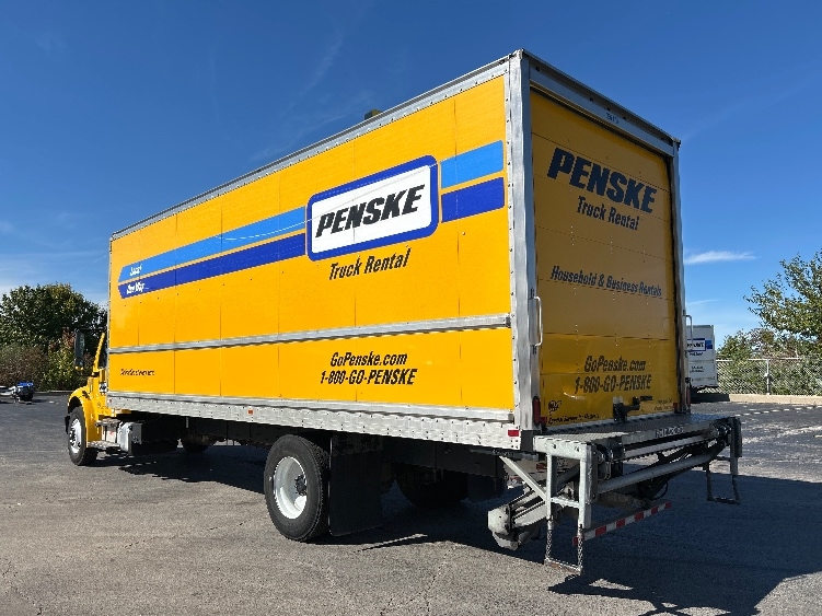 2022 Freightliner M2 106 in Erie, PA — photo 6