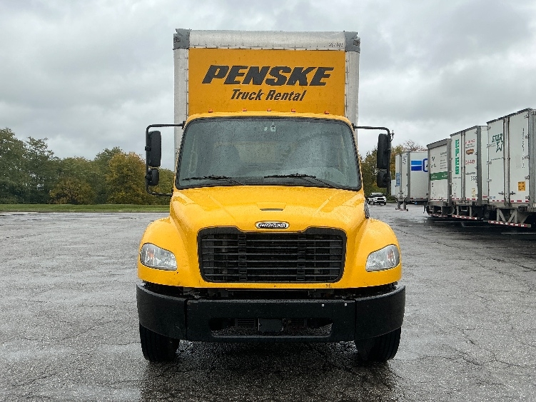 2022 Freightliner M2 106 in Piqua, OH — photo 2