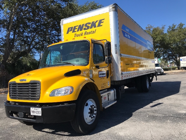 2022 Freightliner M2 106 in Jacksonville, FL — photo 3