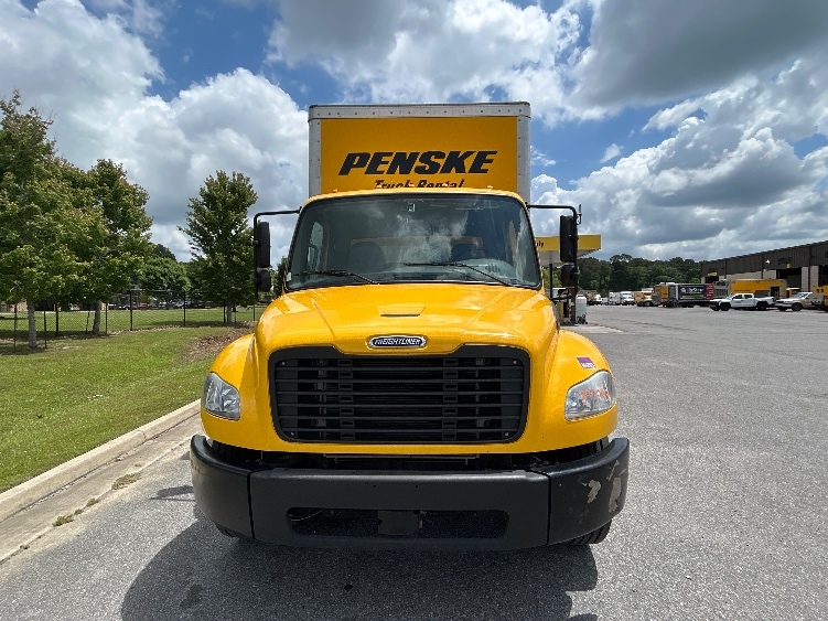2022 Freightliner M2 106 in Lafayette, LA — photo 2