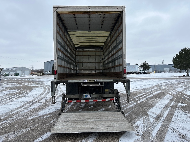 2022 Freightliner M2 106 in Saginaw, MI — photo 9