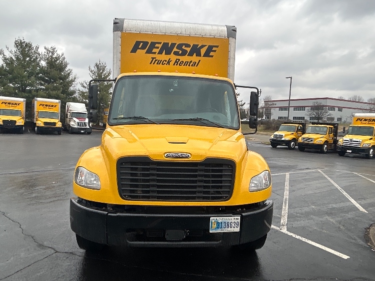 2022 Freightliner M2 106 in Louisville, KY — photo 2