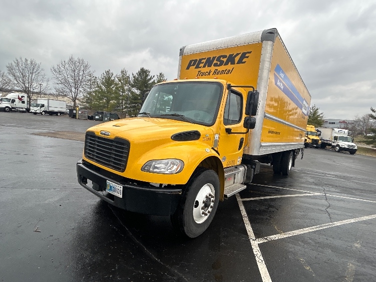2022 Freightliner M2 106 in Louisville, KY — photo 3