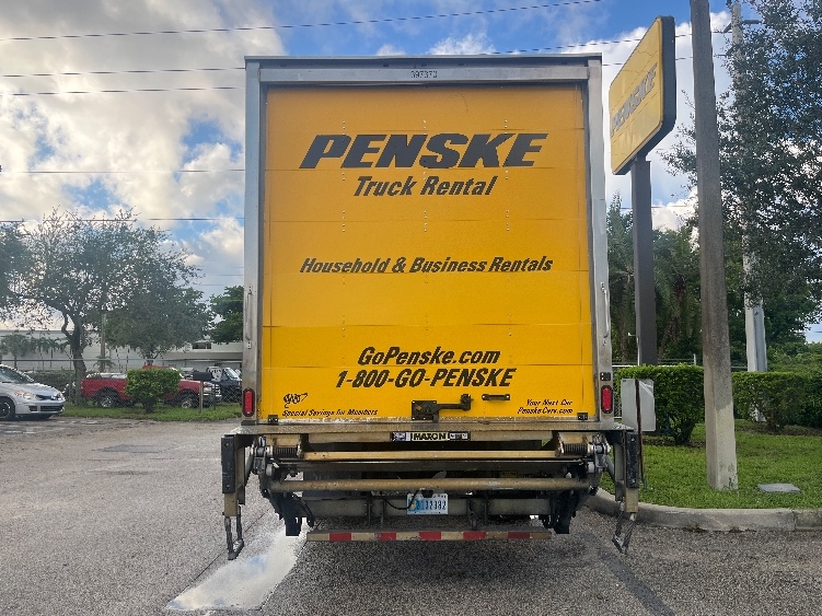 2022 Freightliner M2 106 in Pompano Beach, FL — photo 7