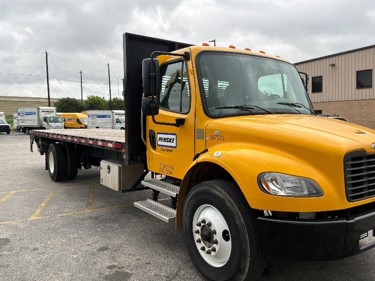 2022 Freightliner eM2 in San Antonio, TX