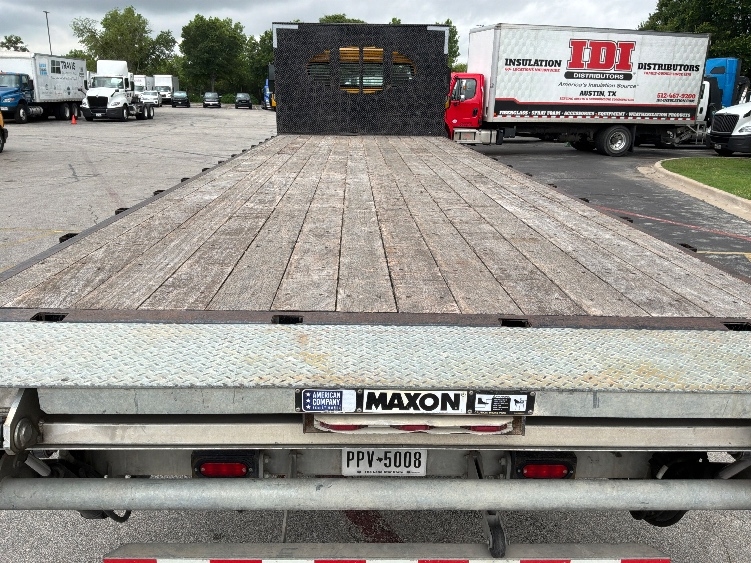2022 Freightliner eM2 in San Antonio, TX — photo 10