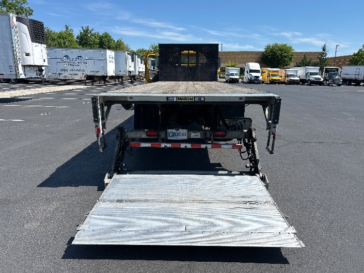 2022 Freightliner eM2 in Sterling, VA — photo 9