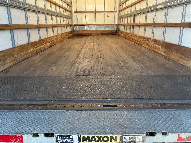 2022 Freightliner eM2 in Pensacola, FL — photo 10