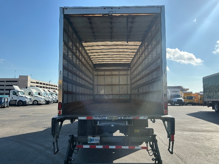 2022 Freightliner eM2 in Pensacola, FL — photo 8