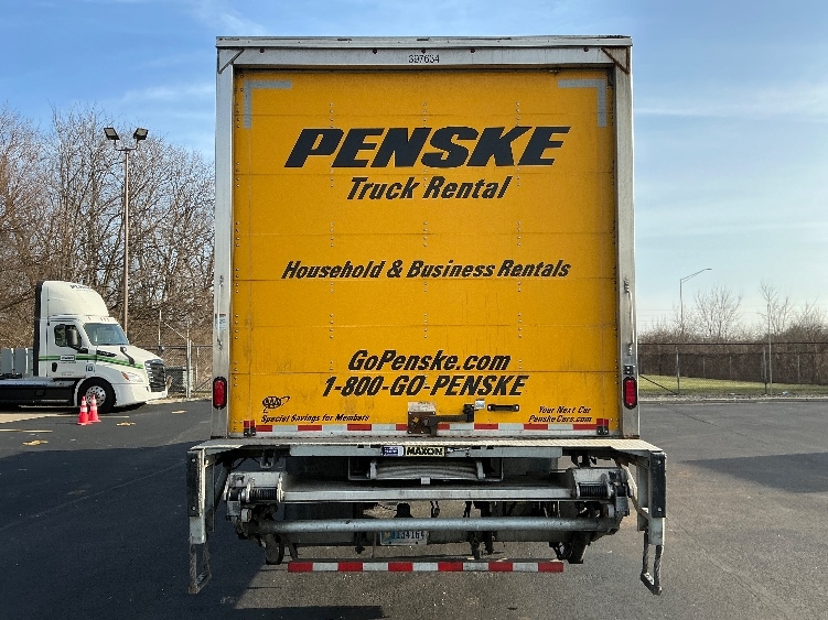 2022 Freightliner M2 106 in Indianapolis, IN — photo 7