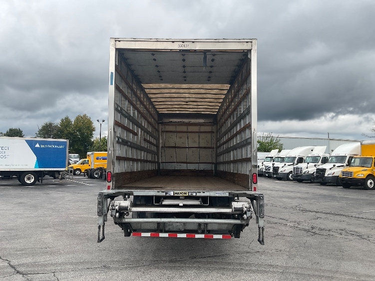 2022 Freightliner M2 106 in Knoxville, TN — photo 8