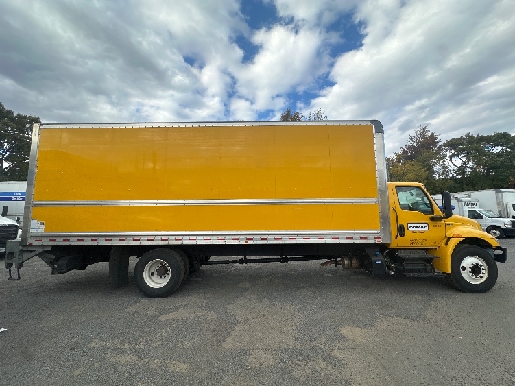 2022 International MV in South Plainfield, NJ — photo 4