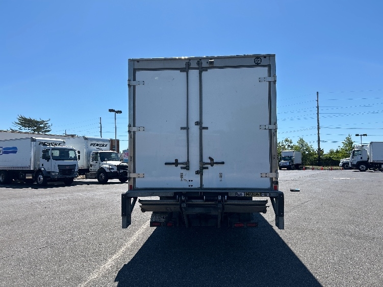 2021 Isuzu NQR in West Babylon, NY — photo 7
