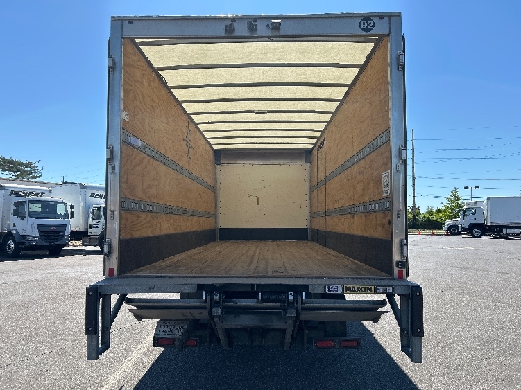 2021 Isuzu NQR in West Babylon, NY — photo 8