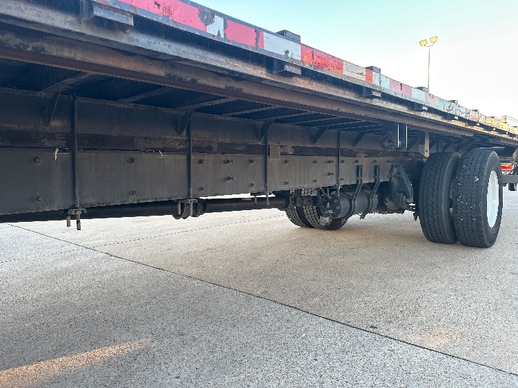 2022 Freightliner eM2 in Dallas, TX — photo 5
