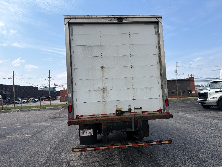 2022 Freightliner eM2 in Middlefield, OH — photo 7