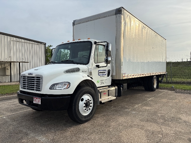 2022 Freightliner eM2 in Bryan, TX — photo 3