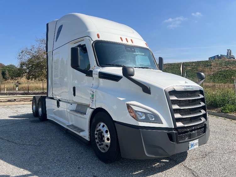 2022 Freightliner Cascadia