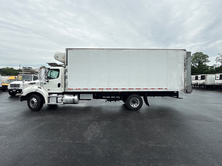 2022 Freightliner M2 112 in Jessup, MD — photo 4