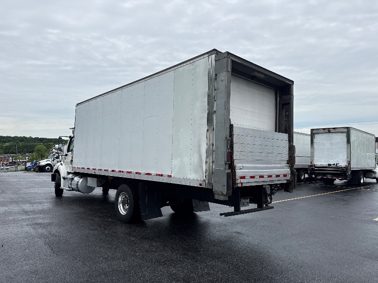 2022 Freightliner M2 112 in Jessup, MD — photo 6