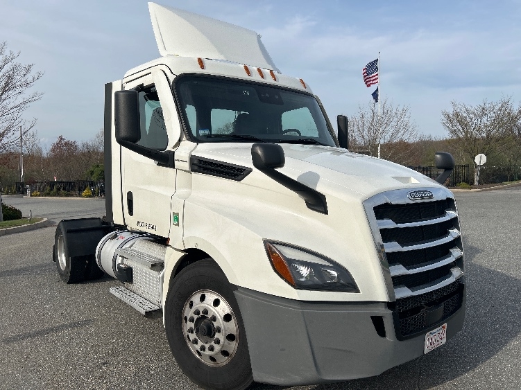 2022 Freightliner Cascadia