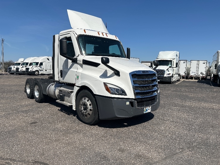 2022 Freightliner Cascadia