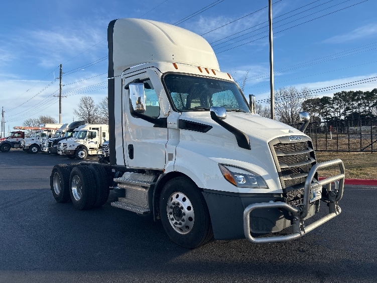 2022 Freightliner Cascadia