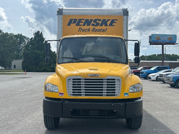 2022 Freightliner M2 106 in Memphis, TN — photo 2