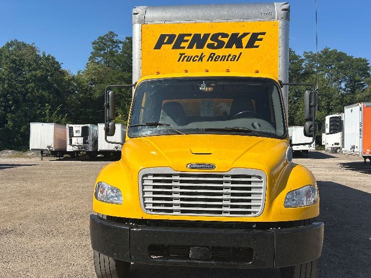 2022 Freightliner M2 106 in La Porte, IN — photo 2