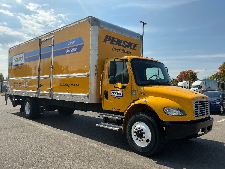 2022 Freightliner M2 106