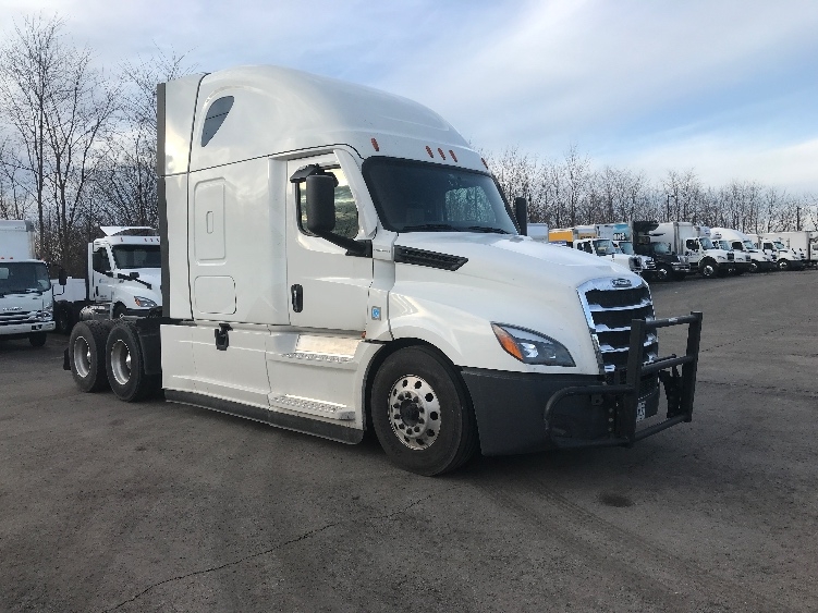 2022 Freightliner Cascadia