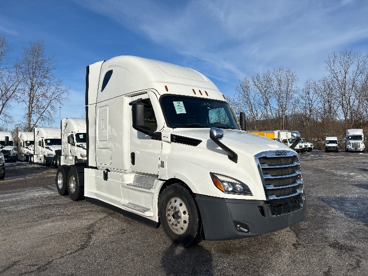 2022 Freightliner Cascadia