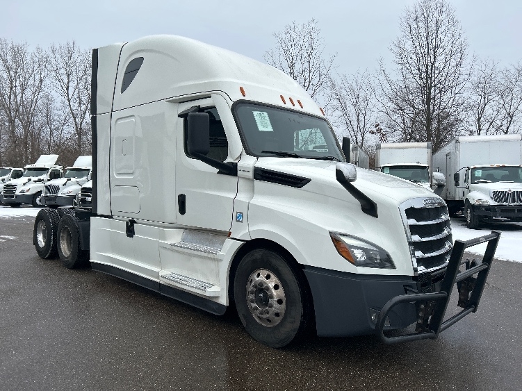 2022 Freightliner Cascadia
