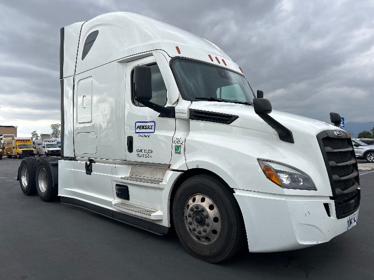2022 Freightliner Cascadia