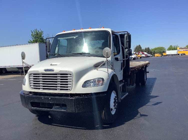 2022 Freightliner eM2 in Lancaster, PA — photo 3
