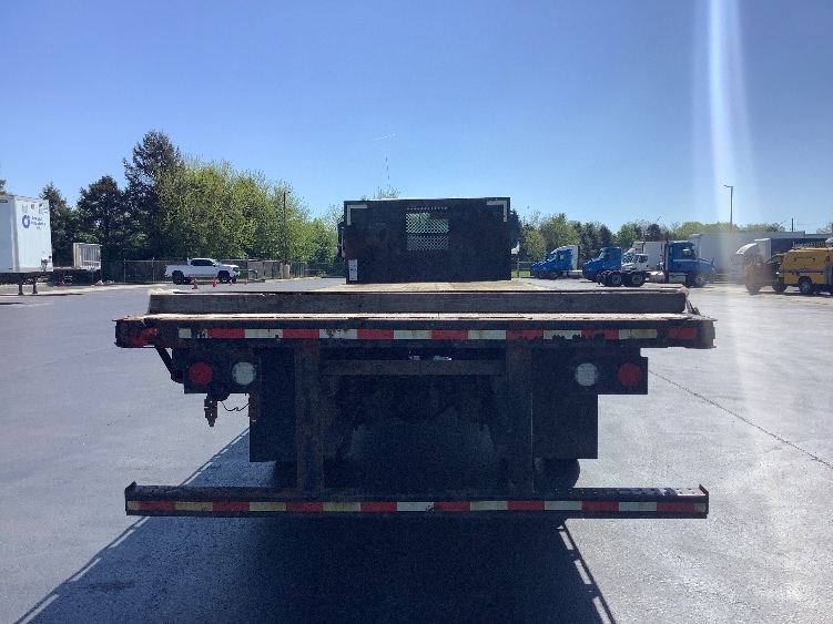 2022 Freightliner eM2 in Lancaster, PA — photo 9