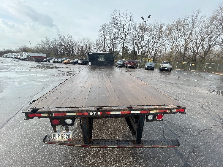 2022 Freightliner M2 106 in Middlefield, OH — photo 8