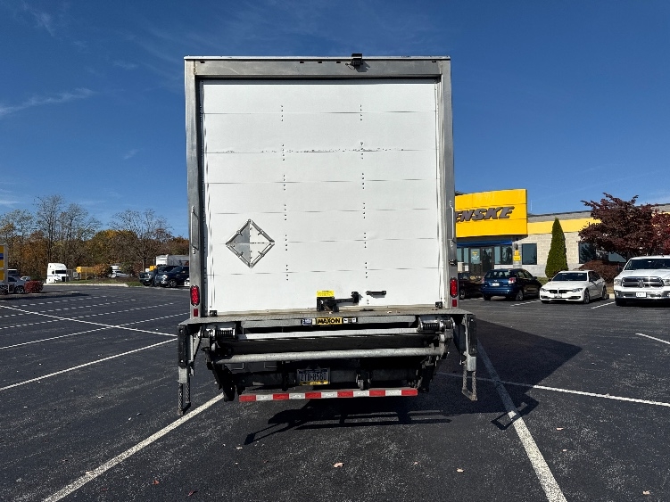 2022 Freightliner M2 106 in Harrisburg, PA — photo 7