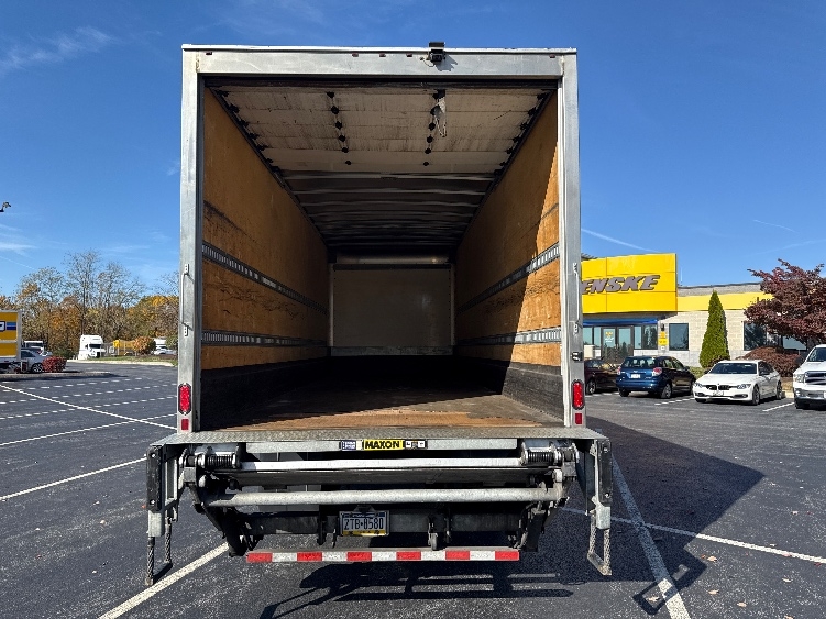 2022 Freightliner M2 106 in Harrisburg, PA — photo 8