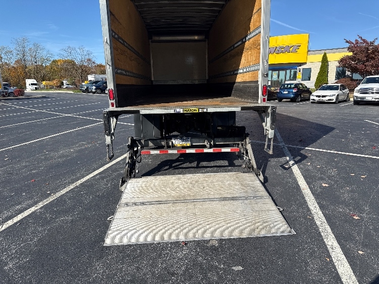 2022 Freightliner M2 106 in Harrisburg, PA — photo 9