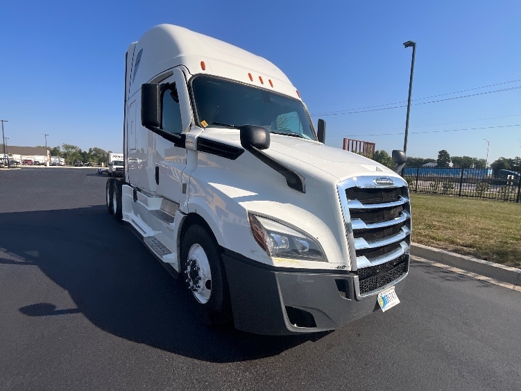 2022 Freightliner Cascadia