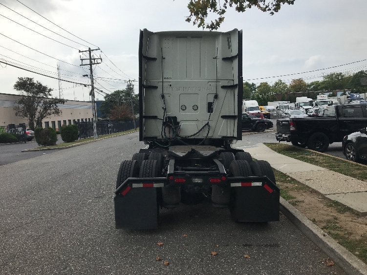 2022 International LT in Monmouth Junction, NJ — photo 6