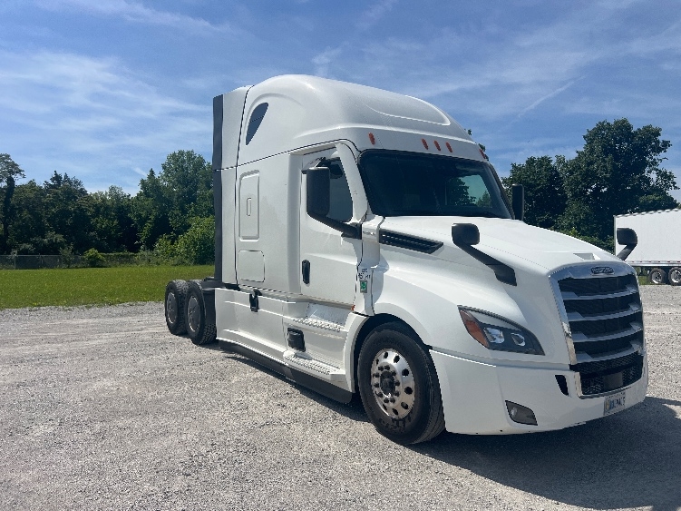 2022 Freightliner Cascadia