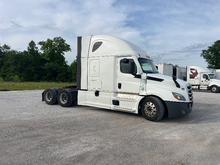 2022 Freightliner Cascadia