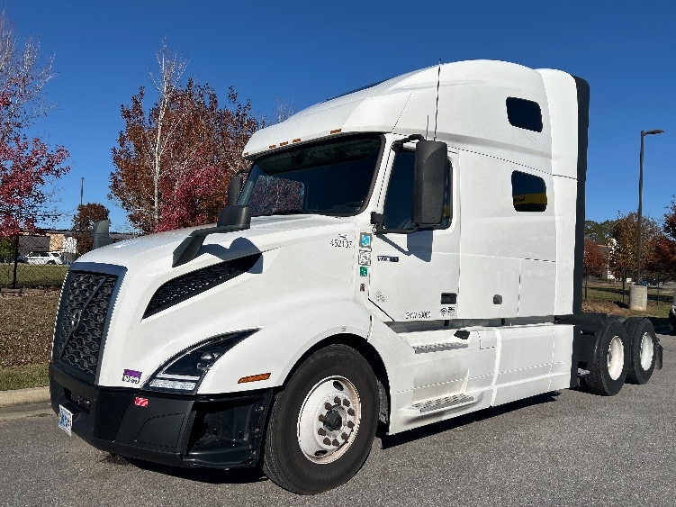 2022 Volvo VNL 760 in Lafayette, LA — photo 3